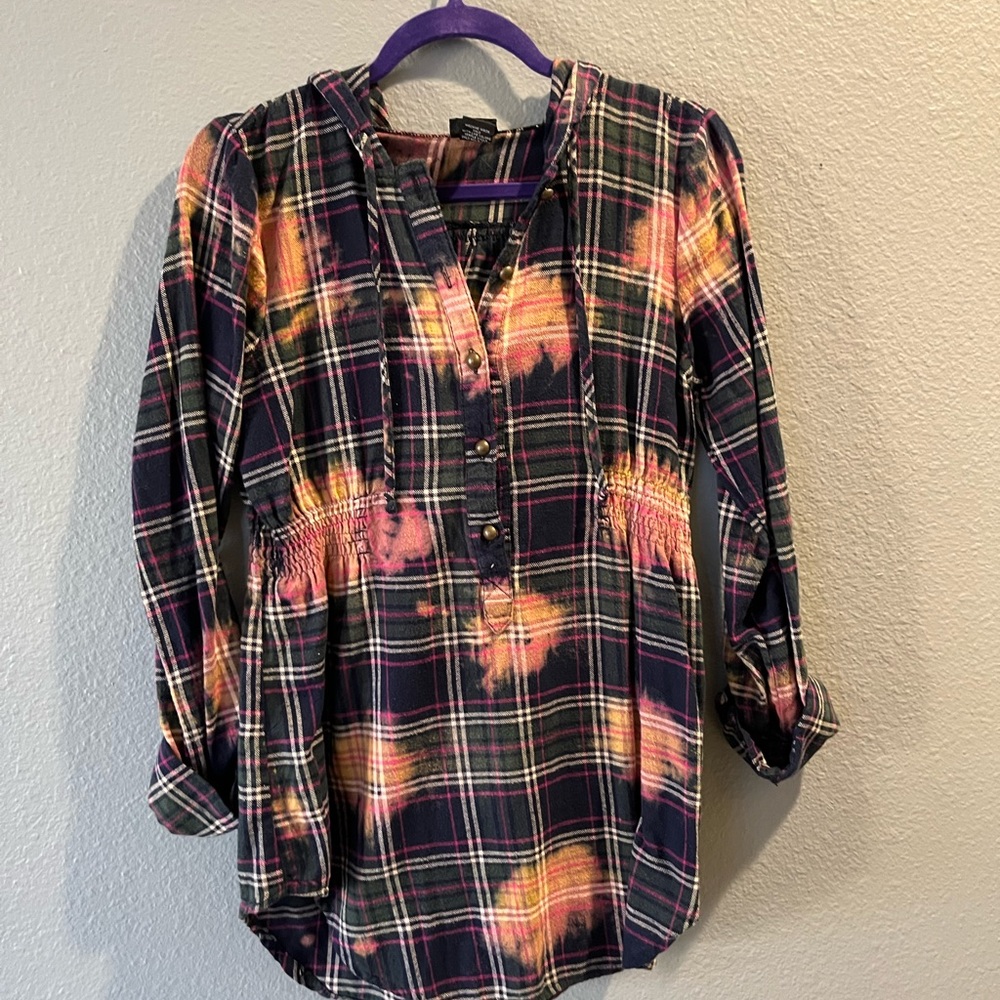 Tie dye button up hooded shirt.